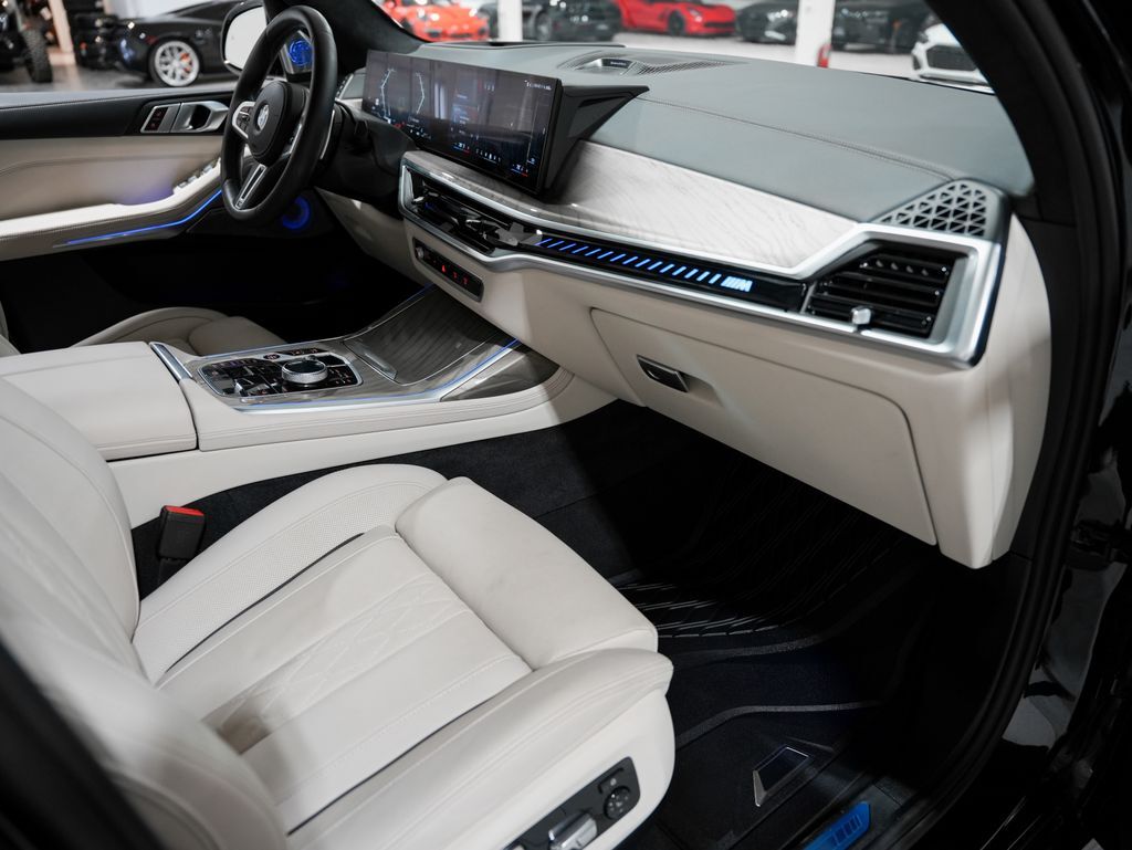 2024 BMW X7 M60i Tigard OR