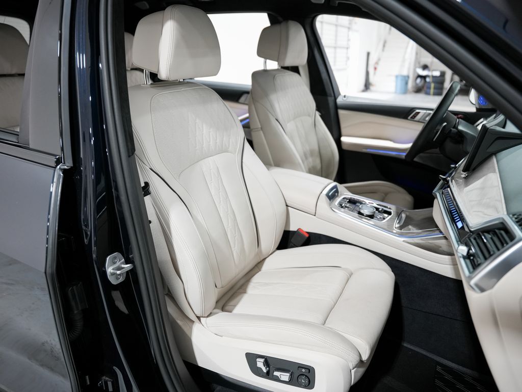 2024 BMW X7 M60i Tigard OR