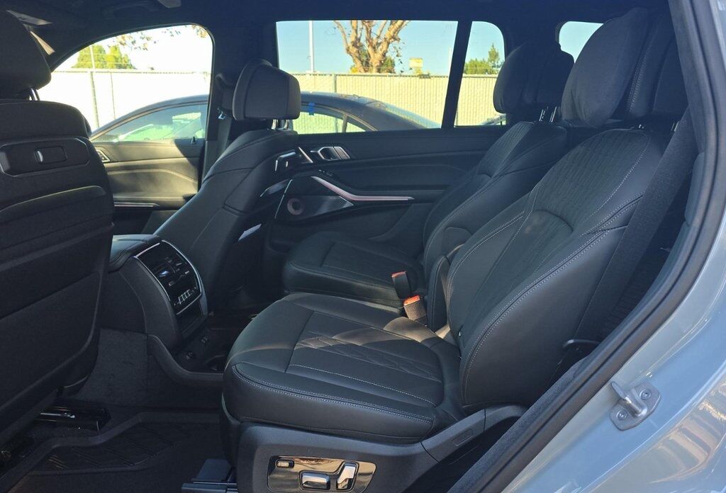 2024 BMW X7 M60i Tigard OR