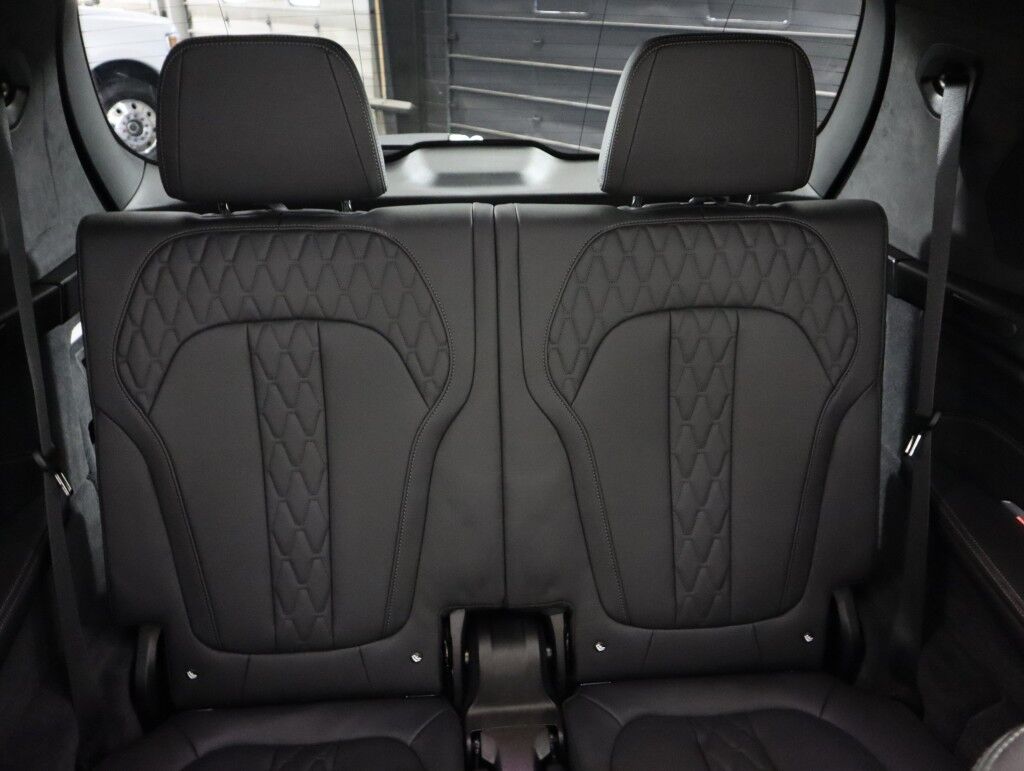 2024 BMW X7 M60i xDrive w/Bowers&Wilkins/Driving Assist Pro/Exec Pkg Maumee OH