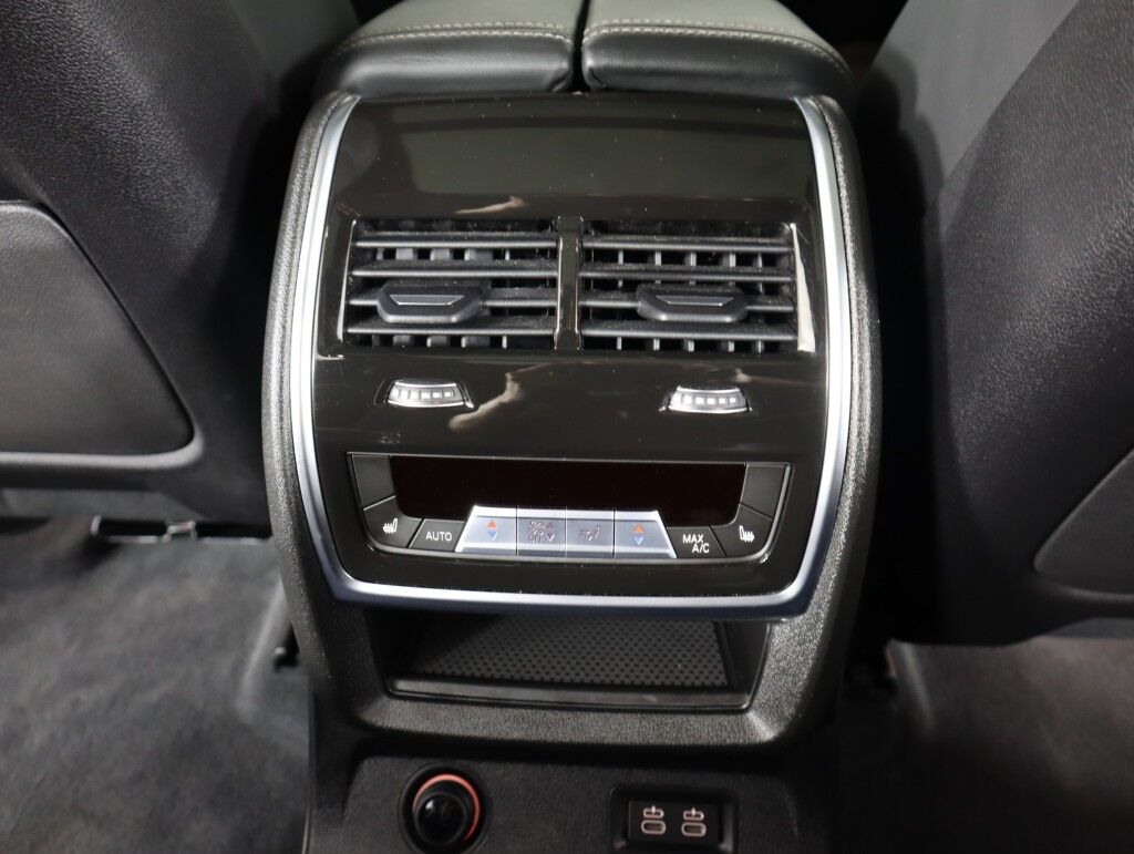 2024 BMW X7 M60i xDrive w/Bowers&Wilkins/Driving Assist Pro/Exec Pkg Maumee OH