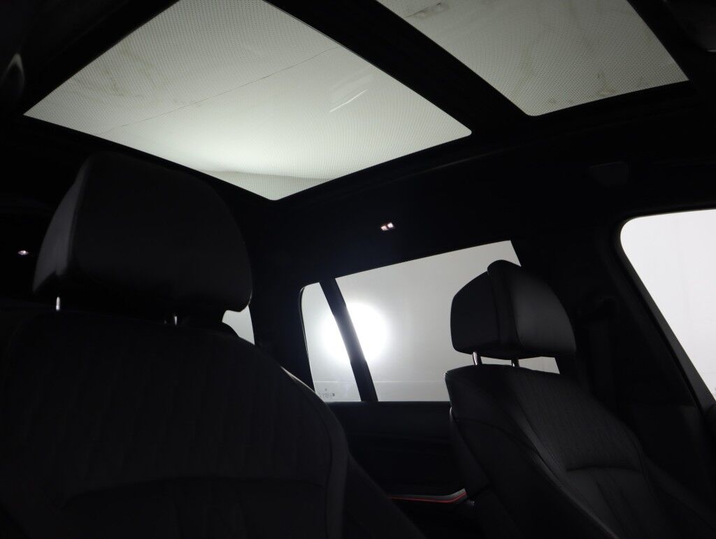 2024 BMW X7 M60i xDrive w/Bowers&Wilkins/Driving Assist Pro/Exec Pkg Maumee OH