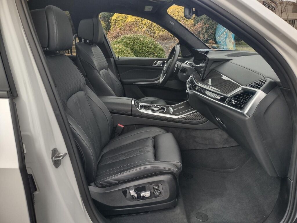2024 BMW X7 M60i Richmond VA