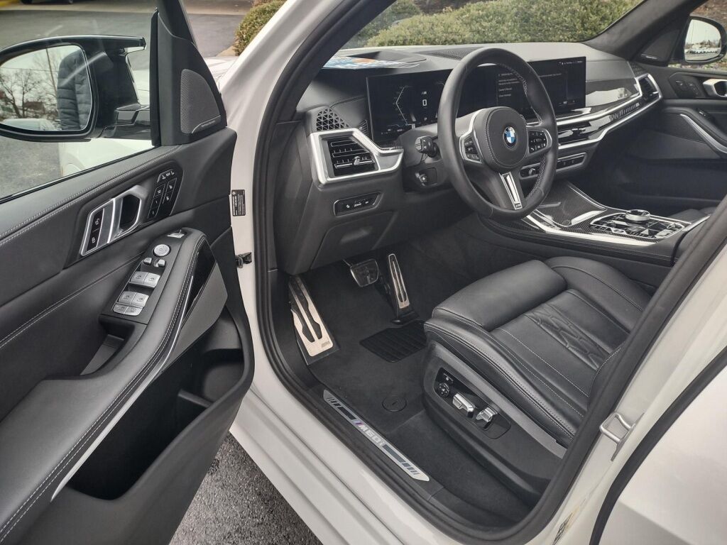 2024 BMW X7 M60i Richmond VA