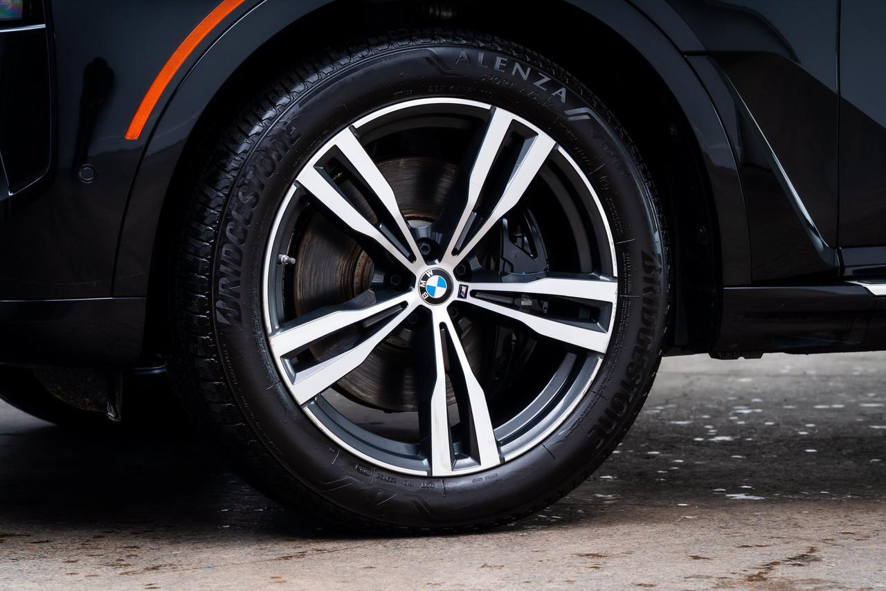 2024 BMW X7 xDrive40i 1 Owner / M Sport Package / Second Row Captain's C Portland OR