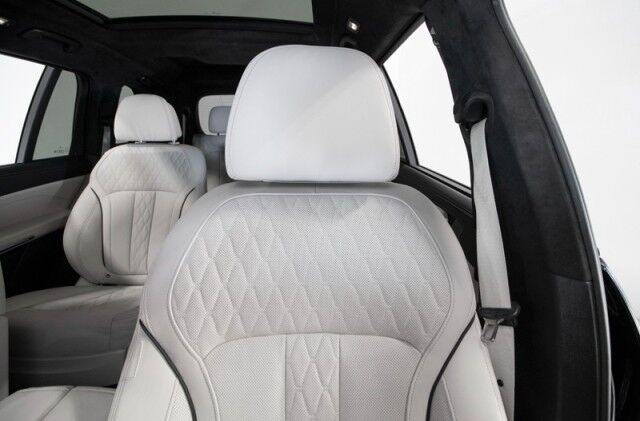 2024 BMW X7 xDrive40i ($100,975 MSRP!!) *M SPORT PKG* *23 INCH WHEELS* *BIG OPTION LIST* *15,000 MILES* San Diego CA