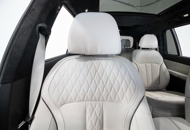 2024 BMW X7 xDrive40i ($100,975 MSRP!!) *M SPORT PKG* *23 INCH WHEELS* *BIG OPTION LIST* *15,000 MILES* San Diego CA