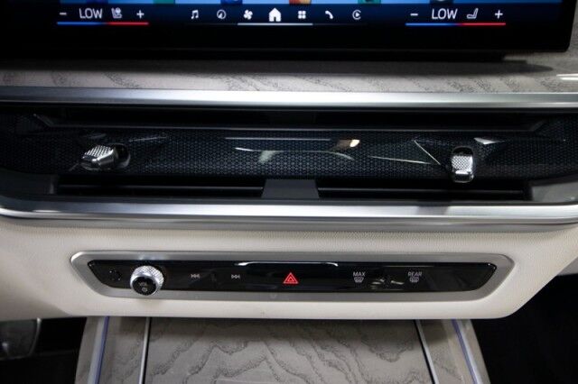 2024 BMW X7 xDrive40i ($100,975 MSRP!!) *M SPORT PKG* *23 INCH WHEELS* *BIG OPTION LIST* *15,000 MILES* San Diego CA