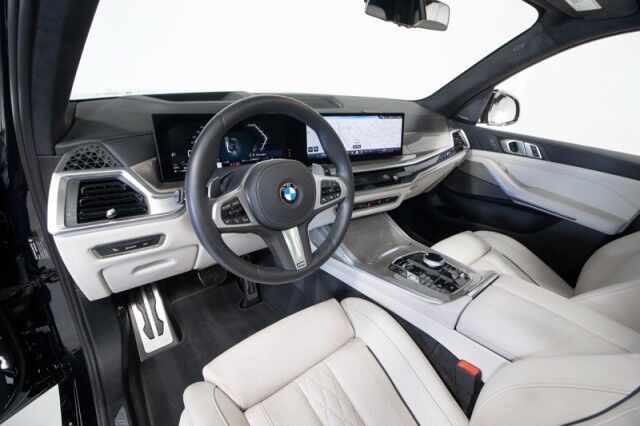 2024 BMW X7 xDrive40i ($100,975 MSRP!!) *M SPORT PKG* *23 INCH WHEELS* *BIG OPTION LIST* *15,000 MILES* San Diego CA