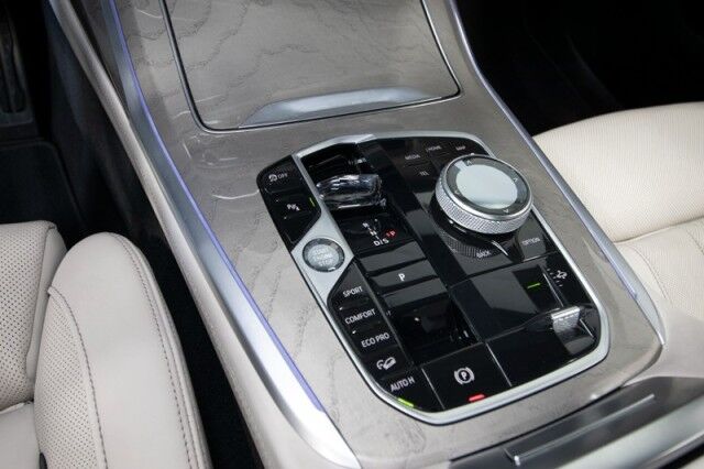 2024 BMW X7 xDrive40i ($100,975 MSRP!!) *M SPORT PKG* *23 INCH WHEELS* *BIG OPTION LIST* *15,000 MILES* San Diego CA