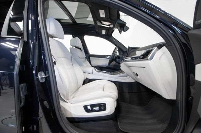 2024 BMW X7 xDrive40i ($100,975 MSRP!!) *M SPORT PKG* *23 INCH WHEELS* *BIG OPTION LIST* *15,000 MILES* San Diego CA