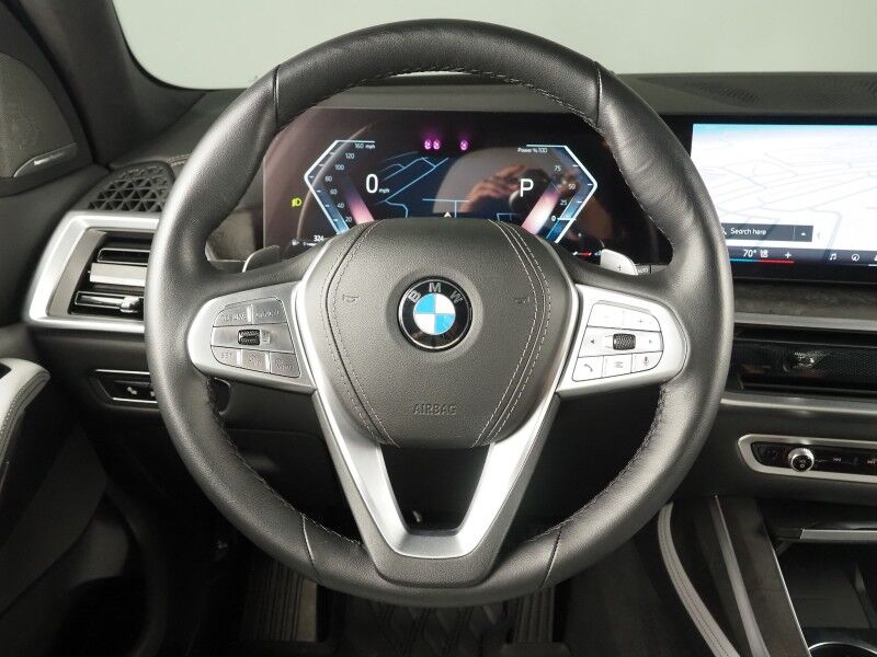 2024 BMW X7 xDrive40i AWD *FULL PPF WRAP, DRIVING ASSIST PRO, HEADS-UP DISPLAY, NAVIGATION, LIVE COCKPIT PRO, ADAPTIVE CRUISE, SAFETY ALERTS, 360 CAMERAS, PANORAMA MOONROOF, CLIMATE MULTI-CONTOUR SEATS, HEATED STEERING, HARMAN/KARDON Round Rock TX