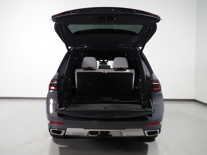 2024 BMW X7 xDrive40i AWD *FULL PPF WRAP, DRIVING ASSIST PRO, HEADS-UP DISPLAY, NAVIGATION, LIVE COCKPIT PRO, ADAPTIVE CRUISE, SAFETY ALERTS, 360 CAMERAS, PANORAMA MOONROOF, CLIMATE MULTI-CONTOUR SEATS, HEATED STEERING, HARMAN/KARDON Round Rock TX