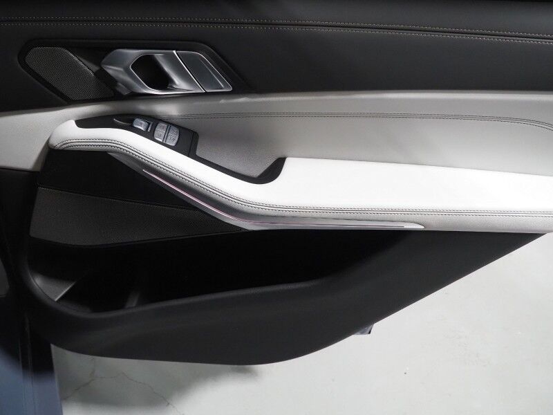 2024 BMW X7 xDrive40i AWD *FULL PPF WRAP, DRIVING ASSIST PRO, HEADS-UP DISPLAY, NAVIGATION, LIVE COCKPIT PRO, ADAPTIVE CRUISE, SAFETY ALERTS, 360 CAMERAS, PANORAMA MOONROOF, CLIMATE MULTI-CONTOUR SEATS, HEATED STEERING, HARMAN/KARDON Round Rock TX