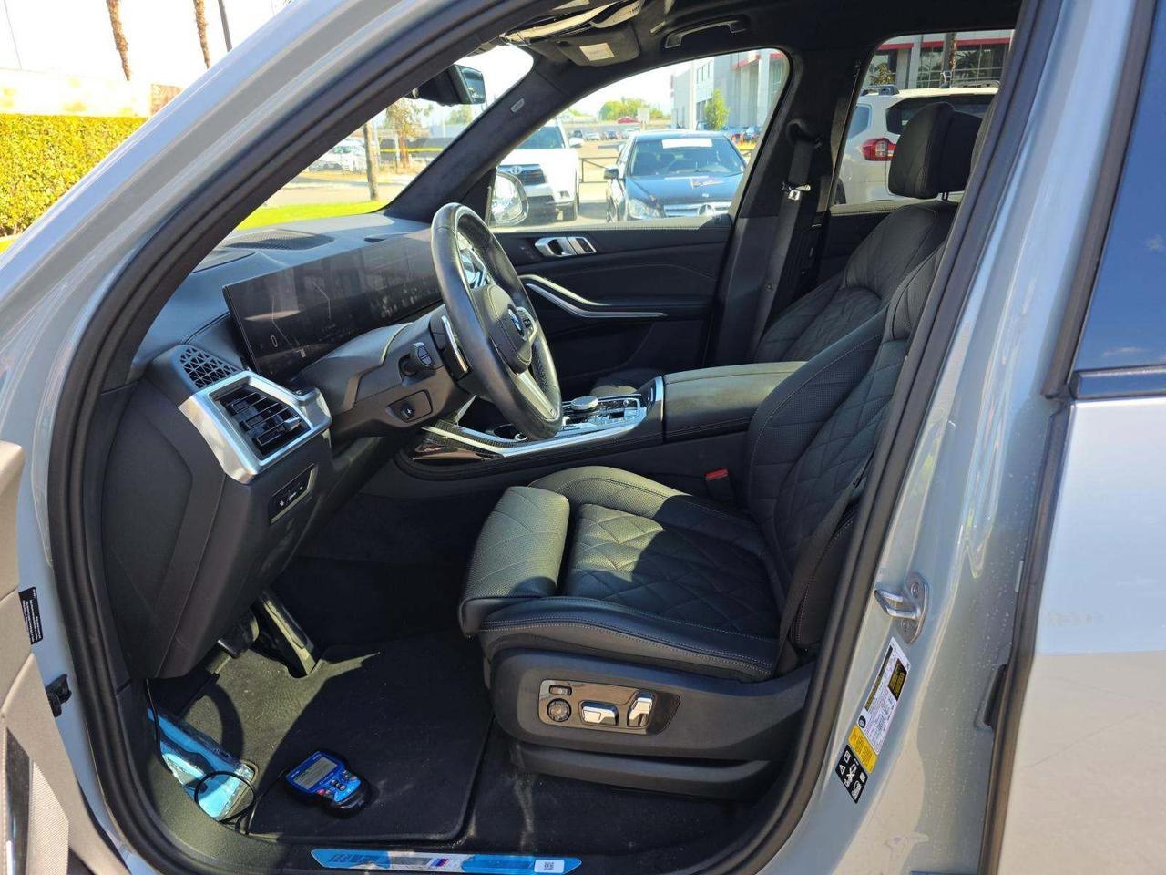 2024 BMW X7 xDrive40i Adaptive Cruise / Second Row Captain's Chairs Portland OR