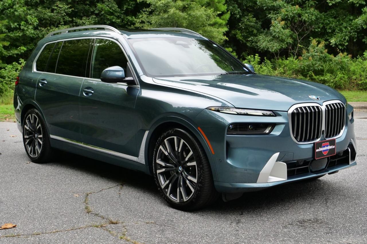 2024 BMW X7 xDrive40i / Crystal Headlights / Premium Package! Lincolnton NC