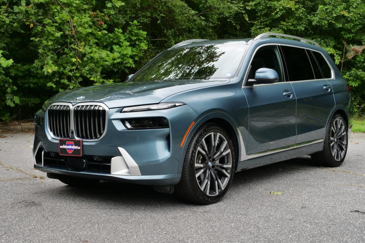 2024 BMW X7 xDrive40i / Crystal Headlights / Premium Package! Lincolnton NC