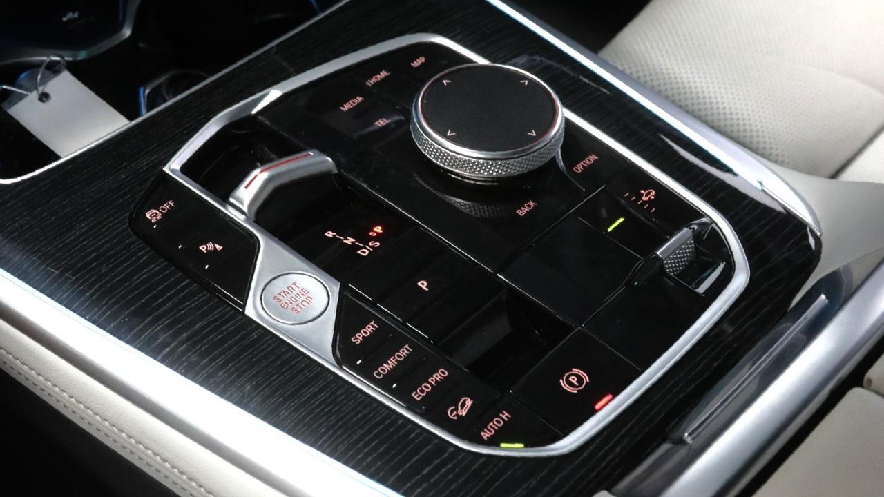 2024 BMW X7 xDrive40i, Dynamic Handling / Park Assist , Harmon Kardon Franklin TN
