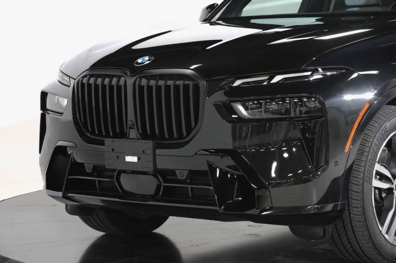 2024 BMW X7 xDrive40i, Dynamic Handling / Park Assist , Harmon Kardon Franklin TN