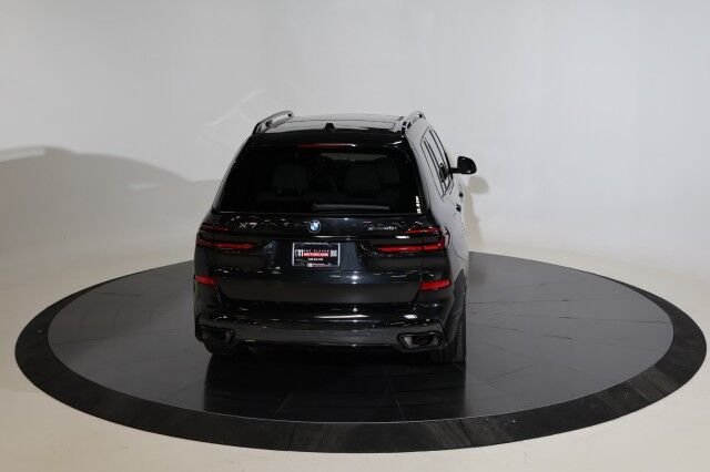 2024 BMW X7 xDrive40i, Dynamic Handling / Park Assist , Harmon Kardon Franklin TN