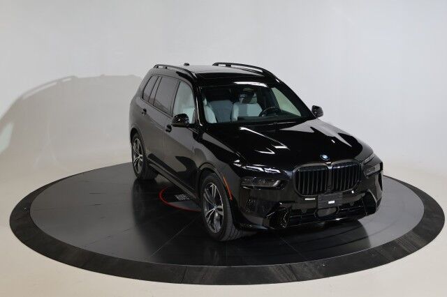 2024 BMW X7 xDrive40i, Dynamic Handling / Park Assist , Harmon Kardon Franklin TN
