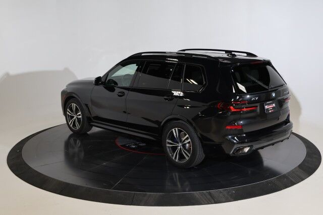 2024 BMW X7 xDrive40i, Dynamic Handling / Park Assist , Harmon Kardon Franklin TN