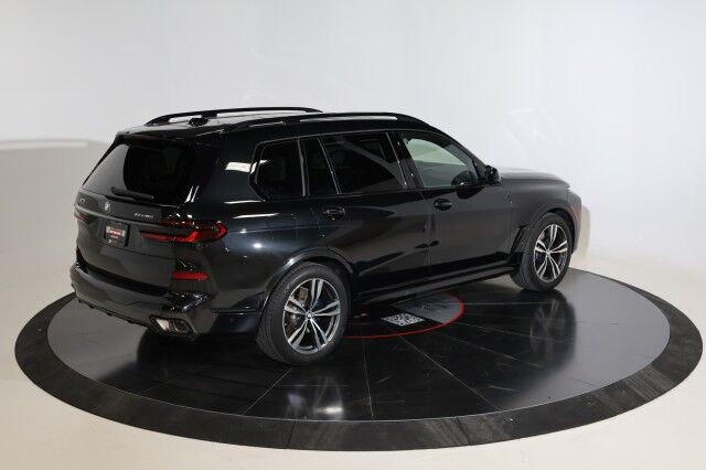 2024 BMW X7 xDrive40i, Dynamic Handling / Park Assist , Harmon Kardon Franklin TN