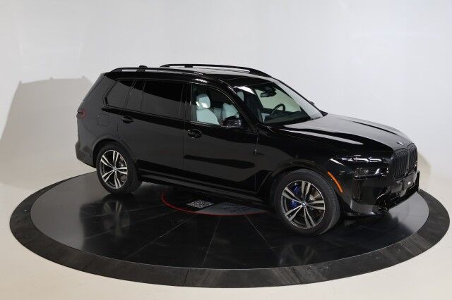 2024 BMW X7 xDrive40i, Dynamic Handling / Park Assist , Harmon Kardon Franklin TN