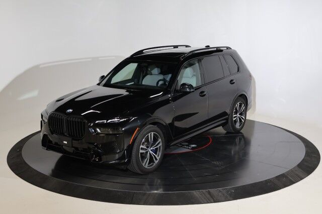 2024 BMW X7 xDrive40i, Dynamic Handling / Park Assist , Harmon Kardon Franklin TN