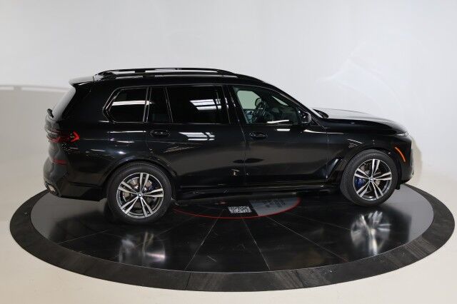 2024 BMW X7 xDrive40i, Dynamic Handling / Park Assist , Harmon Kardon Franklin TN