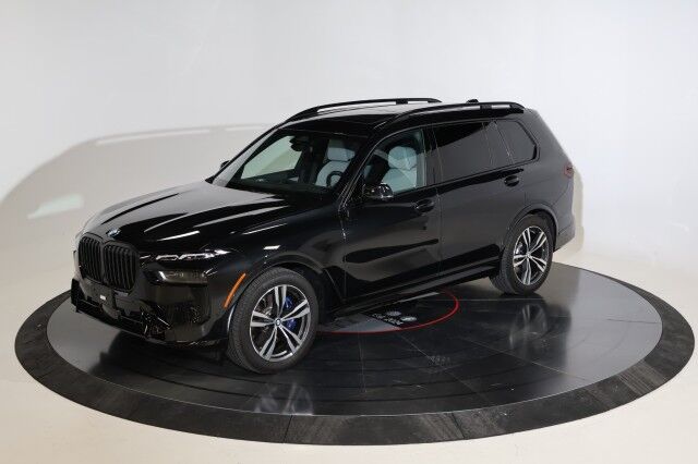 2024 BMW X7 xDrive40i, Dynamic Handling / Park Assist , Harmon Kardon Franklin TN