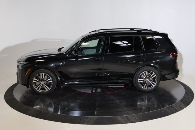 2024 BMW X7 xDrive40i, Dynamic Handling / Park Assist , Harmon Kardon Franklin TN