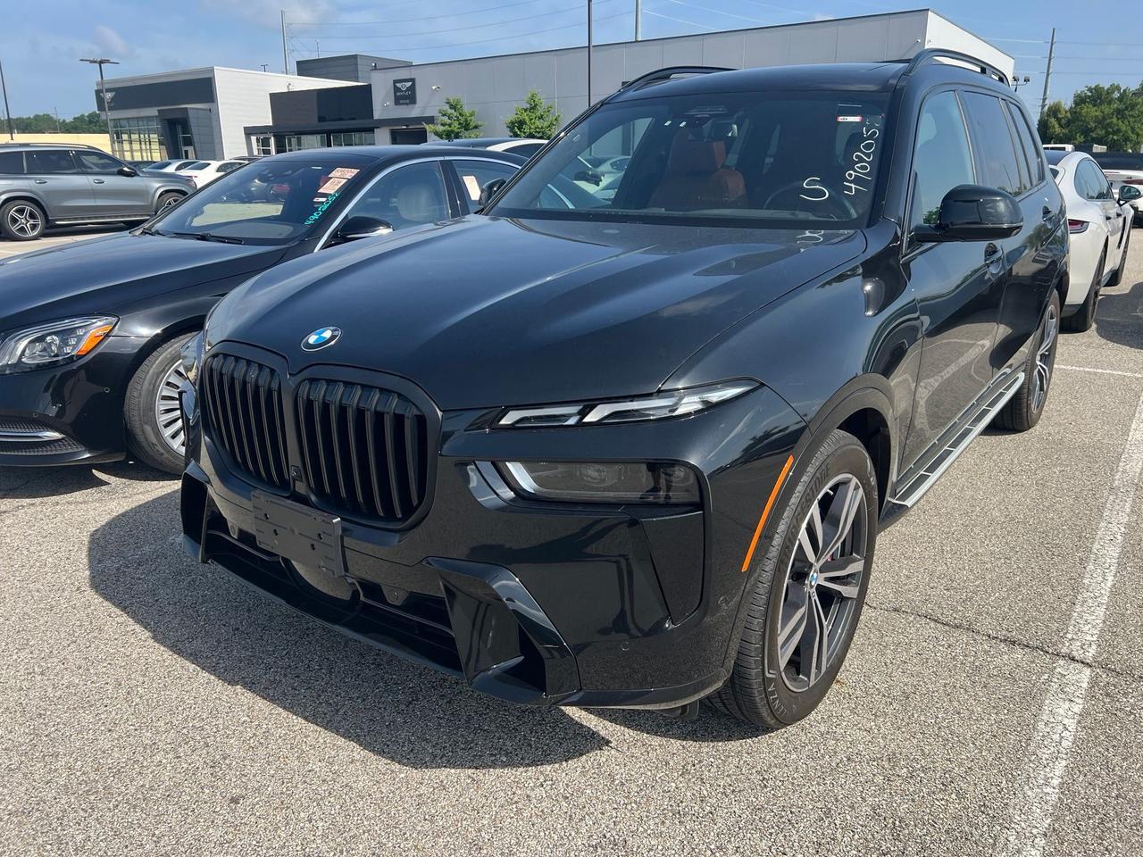 2024 BMW X7 xDrive40i's photo