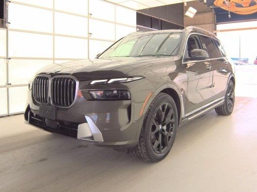 2024 BMW X7