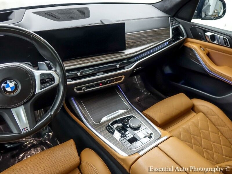 2024 BMW X7 xDrive40i MSPORT Willowbrook IL