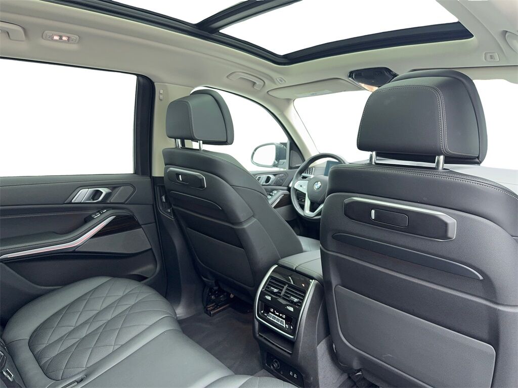 2024 BMW X7 xDrive40i NAV,CAM,PANO,CLMT STS,HEADS UP,3RD ROW Plano TX