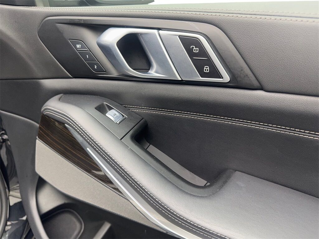 2024 BMW X7 xDrive40i NAV,CAM,PANO,CLMT STS,HEADS UP,3RD ROW Irving TX