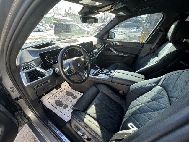 2024 BMW X7 xDrive40i North Versailles PA