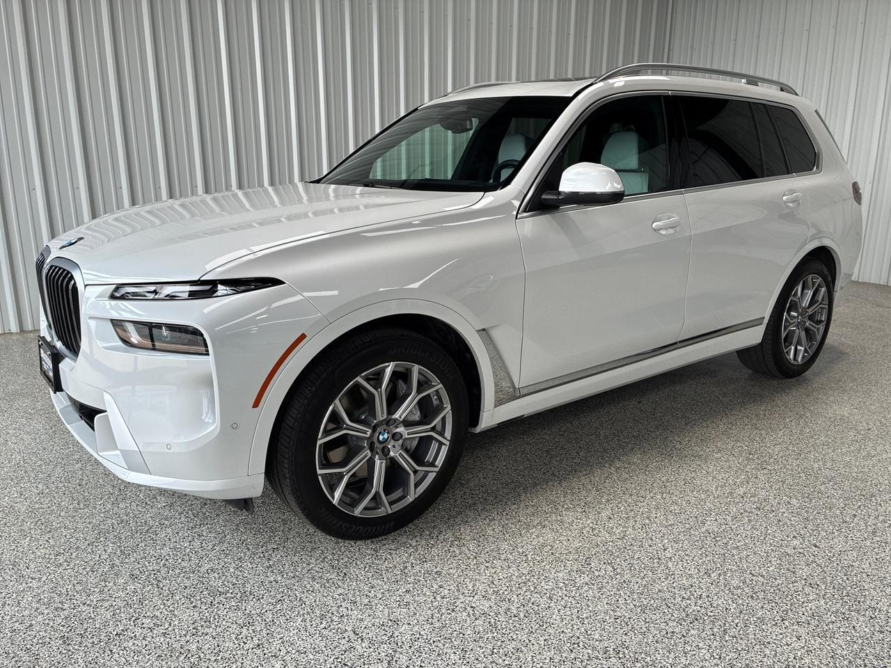2024 BMW X7 xDrive40i, Premium Pkg, Climate Comfort Pkg, Parking Assist Pkg, Alcantara Headliner