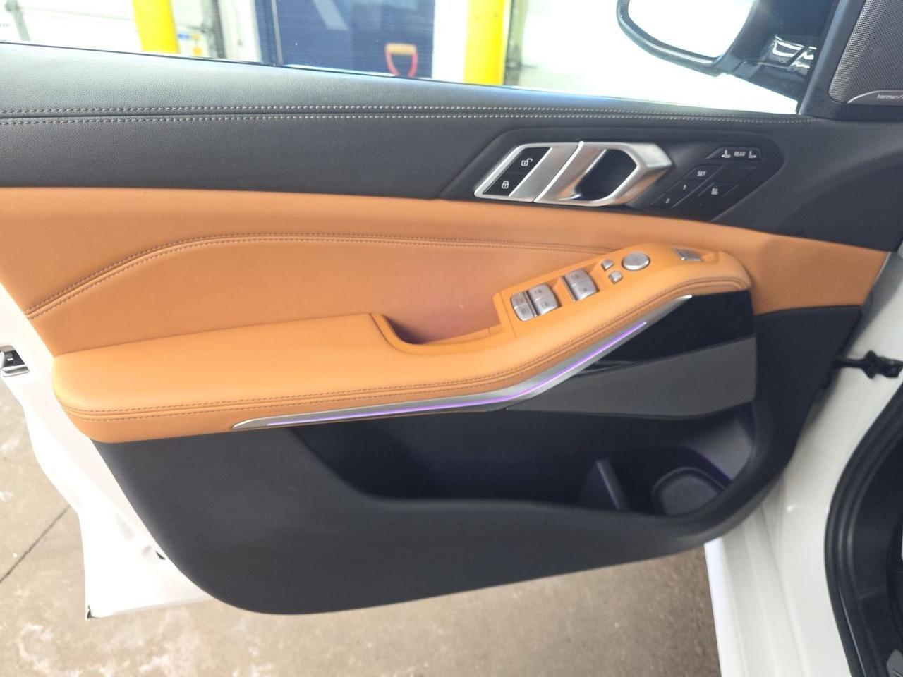 2024 BMW X7 xDrive40i Soft Close Doors Parking Assistant Portland OR