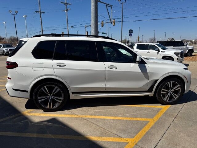 2024 BMW X7 xDrive40i Springfield IL