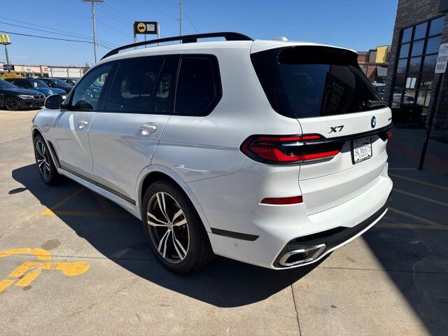 2024 BMW X7 xDrive40i Springfield IL
