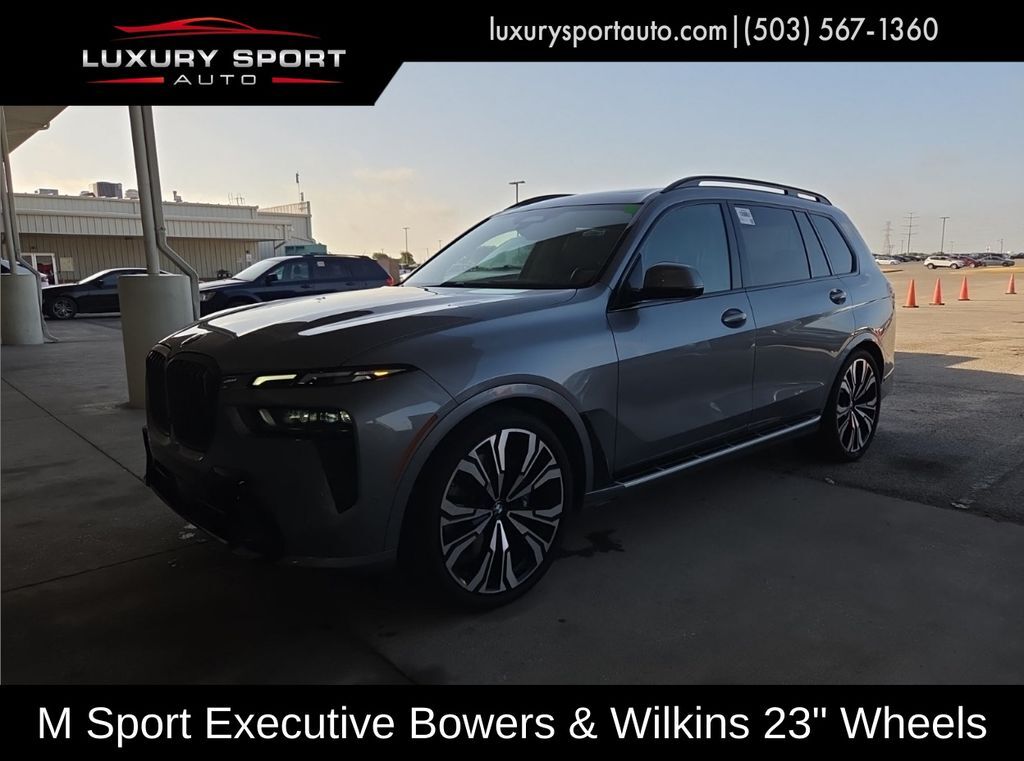 2024 BMW X7 xDrive40i