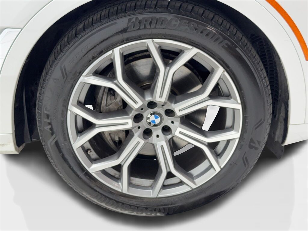 2024 BMW X7 xDrive40i X LINE,NAV,CAM,PANO,CLMT STS,HEADS UP,3R Plano TX