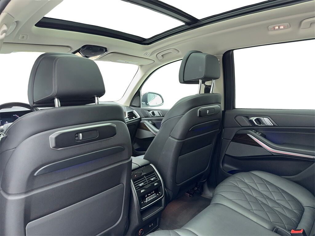 2024 BMW X7 xDrive40i X LINE,NAV,CAM,PANO,CLMT STS,HEADS UP,3R Plano TX