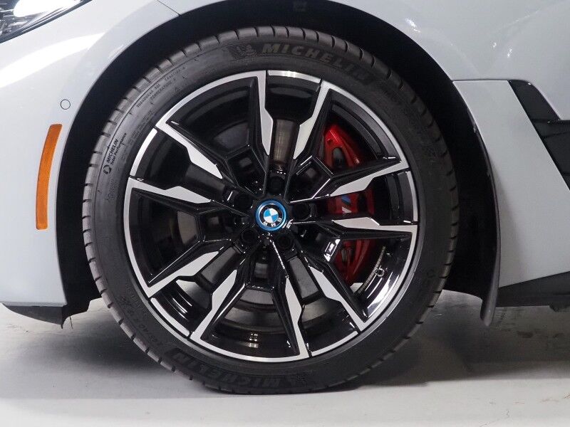 2024 BMW i4 M50 Gran Coupe AWD *HEADS-UP DISPLAY, NAVIGATION, SAFETY ALERTS, ADAPTIVE CRUISE, 360 CAMERAS, MOONROOF, LEATHER, CLIMATE SEATS, HEATED STEERING, WIRELESS CHARGING, HARMAN/KARDON, ANDROID & APPLE Round Rock TX