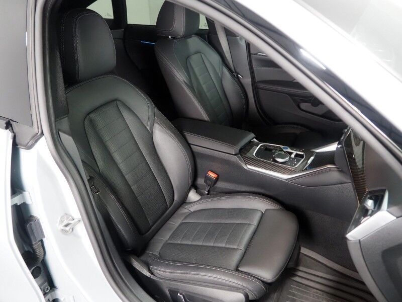 2024 BMW i4 M50 Gran Coupe AWD *HEADS-UP DISPLAY, NAVIGATION, SAFETY ALERTS, ADAPTIVE CRUISE, 360 CAMERAS, MOONROOF, LEATHER, CLIMATE SEATS, HEATED STEERING, WIRELESS CHARGING, HARMAN/KARDON, ANDROID & APPLE Round Rock TX