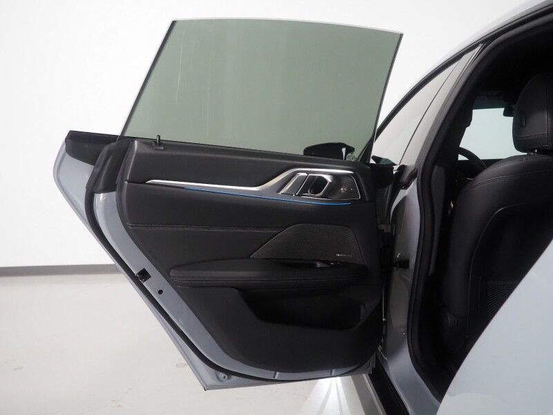 2024 BMW i4 M50 Gran Coupe AWD *HEADS-UP DISPLAY, NAVIGATION, SAFETY ALERTS, ADAPTIVE CRUISE, 360 CAMERAS, MOONROOF, LEATHER, CLIMATE SEATS, HEATED STEERING, WIRELESS CHARGING, HARMAN/KARDON, ANDROID & APPLE Round Rock TX