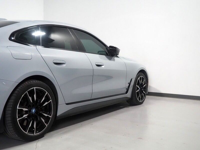 2024 BMW i4 M50 Gran Coupe AWD *HEADS-UP DISPLAY, NAVIGATION, SAFETY ALERTS, ADAPTIVE CRUISE, 360 CAMERAS, MOONROOF, LEATHER, CLIMATE SEATS, HEATED STEERING, WIRELESS CHARGING, HARMAN/KARDON, ANDROID & APPLE Round Rock TX