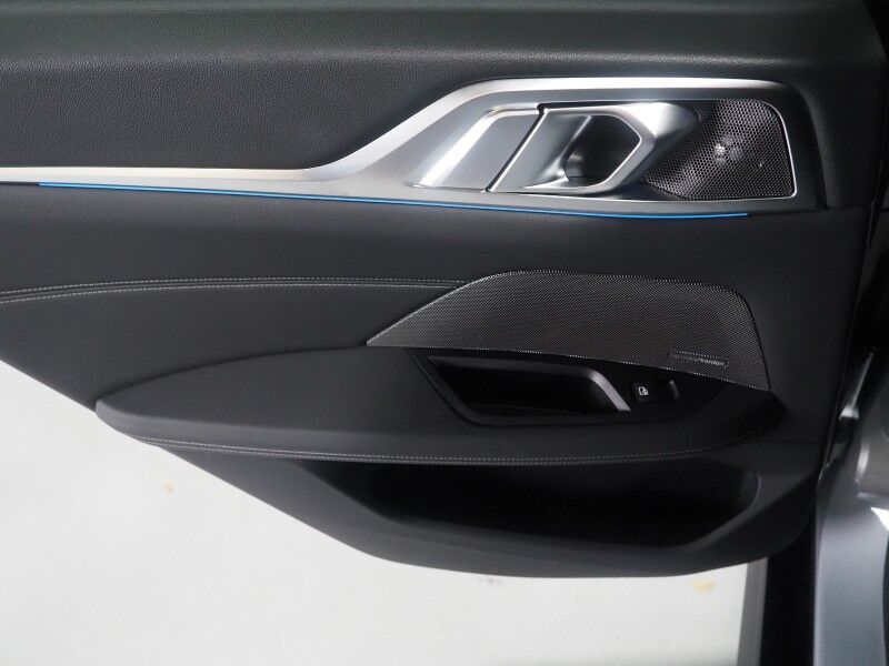 2024 BMW i4 M50 Gran Coupe AWD *HEADS-UP DISPLAY, NAVIGATION, SAFETY ALERTS, ADAPTIVE CRUISE, 360 CAMERAS, MOONROOF, LEATHER, CLIMATE SEATS, HEATED STEERING, WIRELESS CHARGING, HARMAN/KARDON, ANDROID & APPLE Round Rock TX
